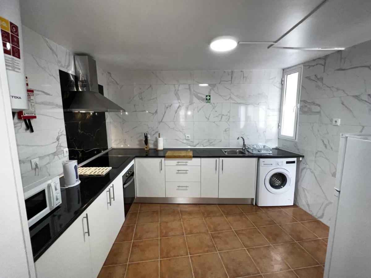 Studio Home Away From Home คานิซัล ภายนอก รูปภาพ